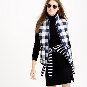 🔹J Crew Excursion Buffalo Vest🔹